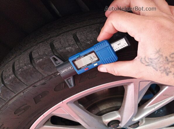 WA1DECF35P1112491 2023 AUDI Q3  ძრავის განყოფილების ხედი