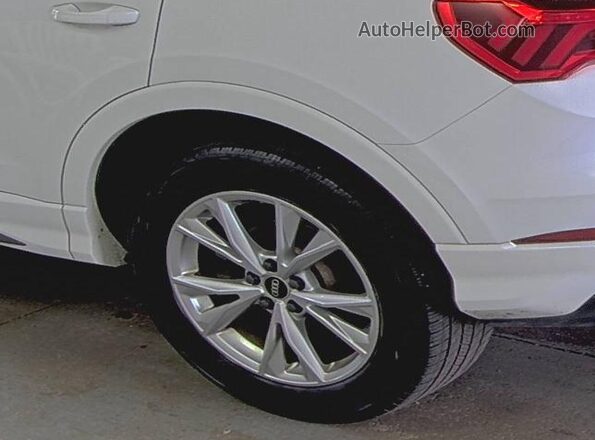 WA1DECF37P1107583 2023 AUDI Q3  