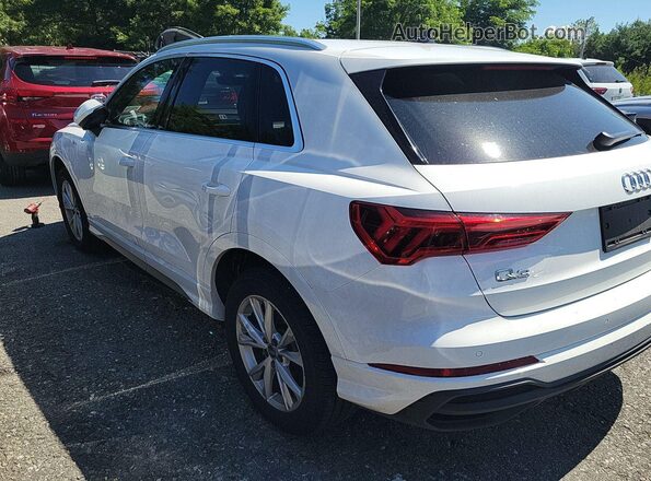WA1DECF38P1102974 2023 AUDI Q3  Vista tres cuartos delantera izquierda