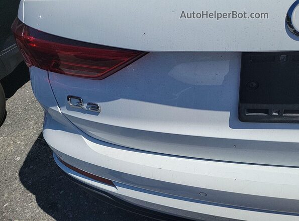 WA1DECF38P1102974 2023 AUDI Q3  