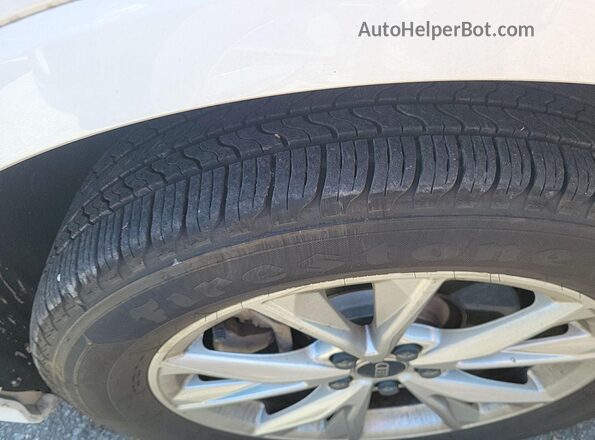 WA1DECF38P1102974 2023 AUDI Q3  Vista del compartimento del motor