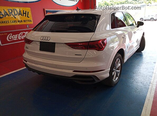 WA1DECF38P1109259 2023 AUDI Q3  Front left