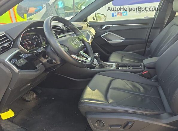 WA1DECF39P1064073 2023 AUDI Q3  