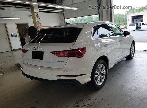 WA1DECF39P1103194 2023 AUDI Q3  
