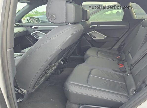 WA1DECF39P1106113 2023 AUDI Q3  Trasero derecho