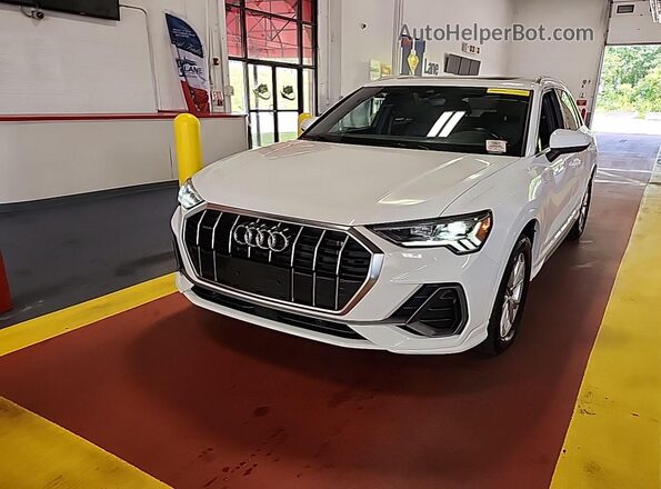 WA1DECF39P1106886 2023 AUDI Q3  Vista del cuadro de instrumentos