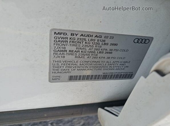 WA1DECF3XP1102104 2023 AUDI Q3  Rear interior view