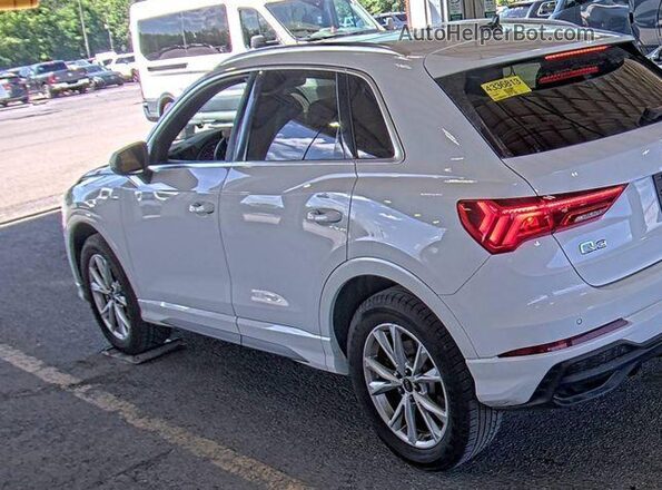WA1DECF3XP1102104 2023 AUDI Q3  Front left