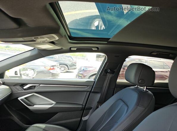 WA1DECF3XP1102104 2023 AUDI Q3  