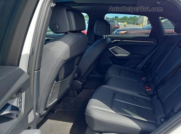 WA1DECF3XP1102104 2023 AUDI Q3  