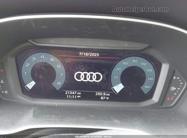 WA1EECF39P1149791 2023 AUDI Q3 Black 