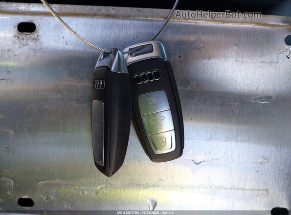 WA1KUBFZ6RP064427 2024 AUDI Q4 Gray Dashboard view