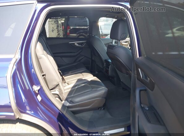 WA1LCBF7XRD005632 2024 AUDI Q7 Blue Widok naklejki z numerem VIN