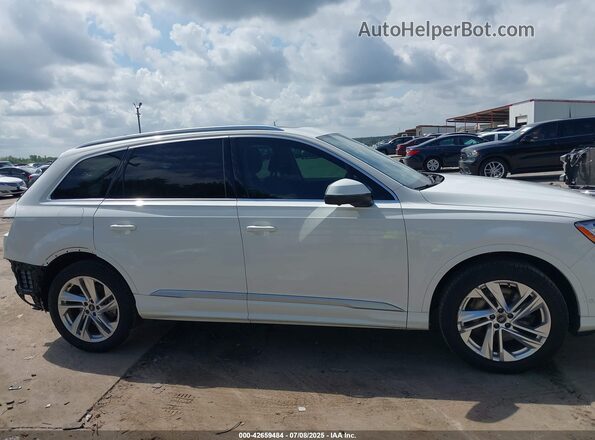WA1LJAF72MD013345 2021 AUDI Q7 White 