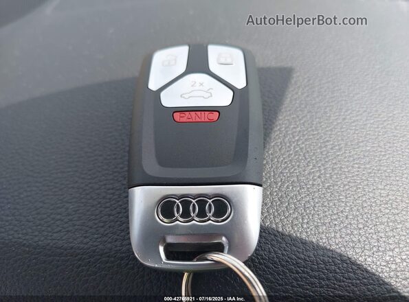 WAU2AGF50MN001382 2021 AUDI OTHER White Вид панелі приладів
