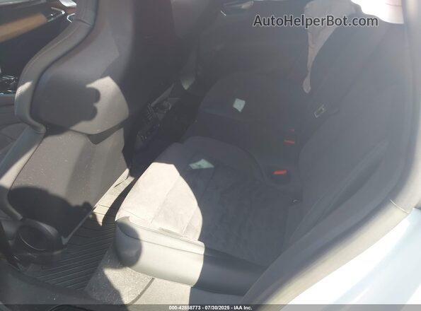 WAUDJBFW1R7001133 2024 AUDI E-TRON White VIN კოდის სტიკერის ხედი