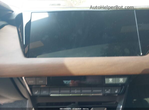 WAUDJBFW1R7001133 2024 AUDI E-TRON White უკანა სავარძლების ხედი