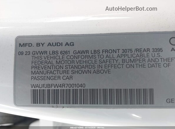 WAUFJBFW4R7001040 2024 AUDI E-TRON White Widok komory silnika