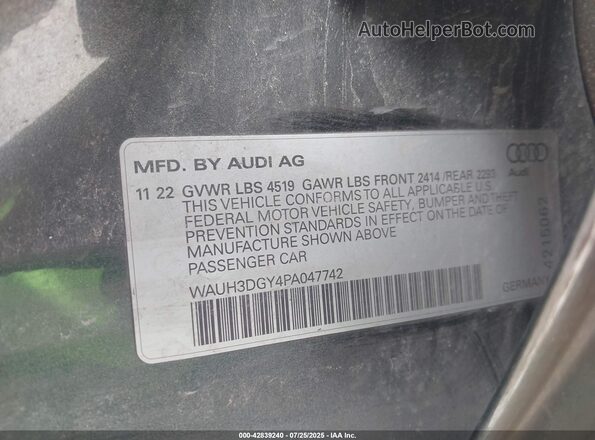 WAUH3DGY4PA047742 2023 AUDI S3 Gray Vista del compartimento del motor