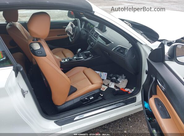 WBA2M7C03L7E51713 2020 BMW 2 SERIES White Front interior view
