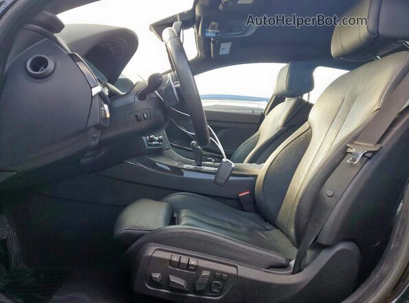 WBA6D0C56JG852820 2018 BMW 6 SERIES Black Front interior view