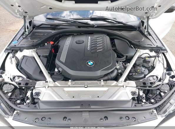 WBA83AP03PCL19792 2023 BMW M4 White Հետևի տեսք