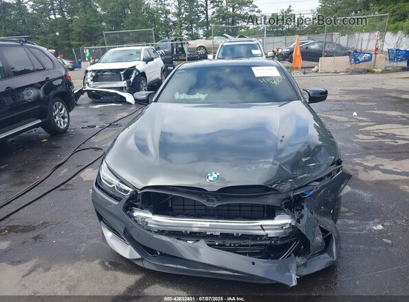 WBABC4C03SCU31272 2025 BMW M8 Gray Вид панелі приладів