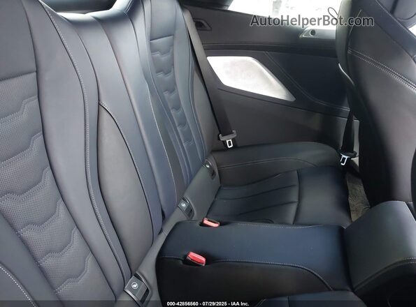 WBAFY4C0XPCL33608 2023 BMW M8 Gray Widok naklejki z numerem VIN