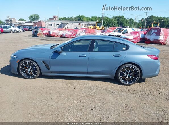 WBAGV8C02NCH89994 2022 BMW M8 Синий Панорамный вид салона 360°