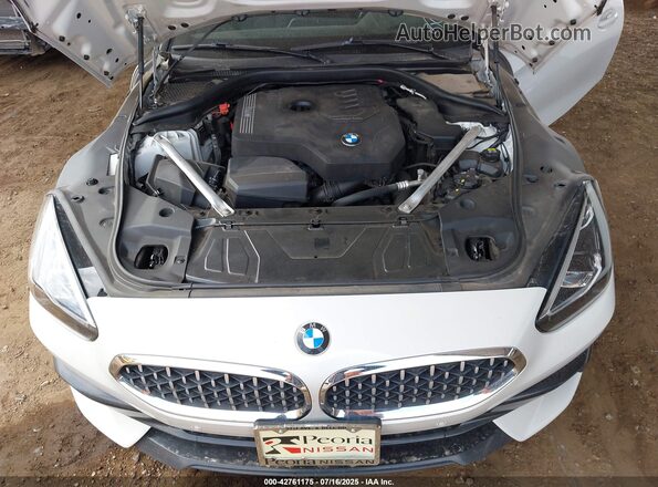 WBAHF3C0XMWX18783 2021 BMW Z4 White Вид ззаду
