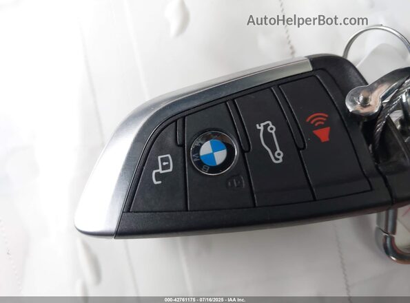 WBAHF3C0XMWX18783 2021 BMW Z4 White Вид панелі приладів
