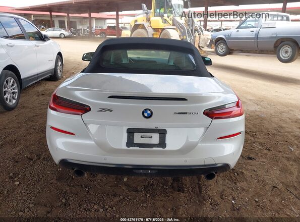 WBAHF3C0XMWX18783 2021 BMW Z4 White 