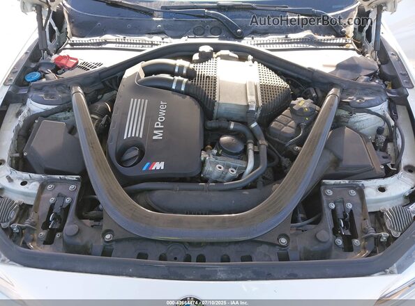 WBS2U7C54K7D01860 2019 BMW M2 Beige Vista trasera