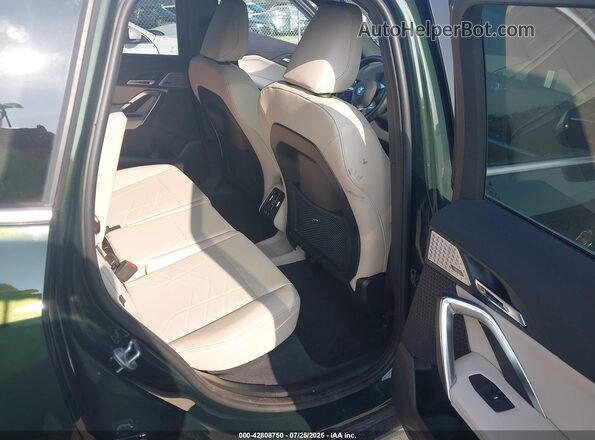 WBX73EF04P5X48969 2023 BMW X1 Зеленый 