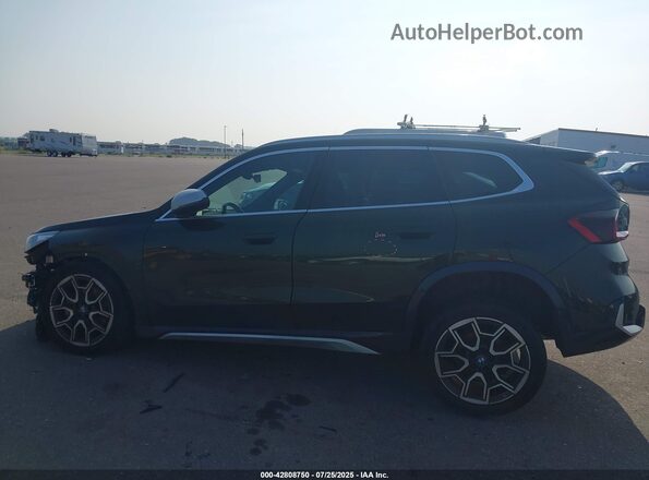 WBX73EF04P5X48969 2023 BMW X1 Зеленый 