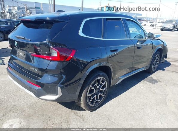 WBX73EF07P5W83647 2023 BMW X1 Black უკანა მარჯვენა