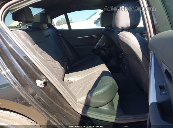 WBY43FK02RCR13944 2024 BMW OTHER Black Widok naklejki z numerem VIN