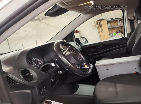 WD3PG2EA2J3414172 2018 MERCEDES-BENZ METRIS  