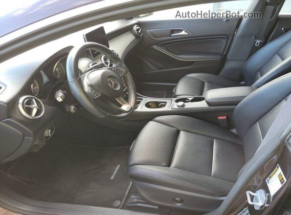 WDDSJ4EB6GN381492 2016 MERCEDES-BENZ CLA 250  360 interior view