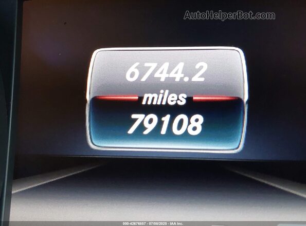 WDDSJ4EB9HN420917 2017 MERCEDES-BENZ CLA 250 Серебряный 