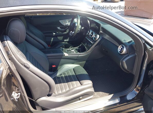 WDDWJ6EB2LF963395 2020 MERCEDES-BENZ AMG C 43 Черный Вид салона спереди