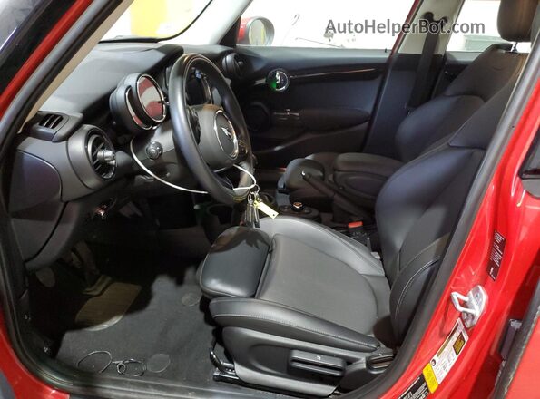 WMWXU9C02M2P30423 2021 MINI COOPER Red 