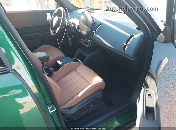 WMZ53GA05S7S83283 2025 MINI SE COUNTRYMAN Green Սալոնի դիմացի տեսք