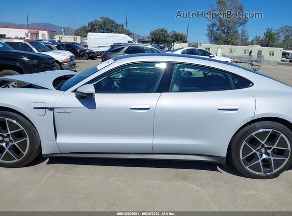 WP0AA2Y10SSA08247 2025 PORSCHE TAYCAN Gray Widok wnętrza 360 stopni