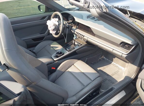 WP0CA2A93MS239717 2021 PORSCHE 911 Черный Вид салона спереди