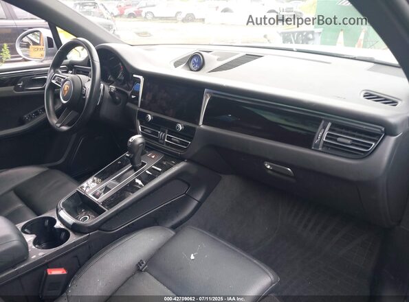 WP1AA2A50NLB02183 2022 PORSCHE MACAN Gray Вид салону спереду