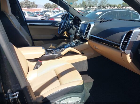 WP1AB2A23JLA60525 2018 PORSCHE CAYENNE Black 