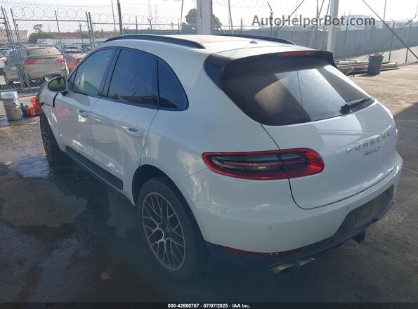 WP1AB2A55HLB15500 2017 PORSCHE MACAN White 