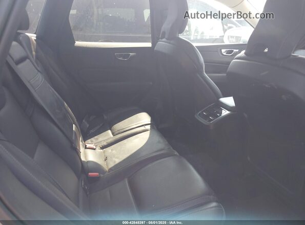 YV4102DL5M1697764 2021 VOLVO XC60 White Vista de la etiqueta del VIN