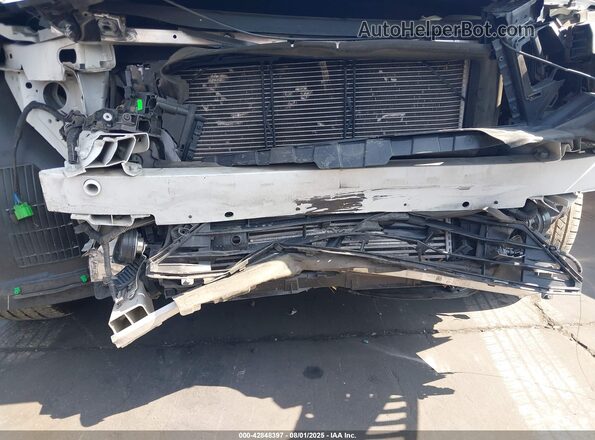 YV4102DL5M1697764 2021 VOLVO XC60 White 